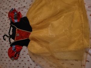 Snow white dress  4 to 6x